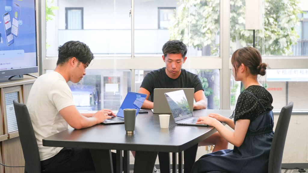【時給1500円・週3～OK】就活で語れるガクチカを。SaaSプロダクトの営業を通して圧倒的成長をしよう！