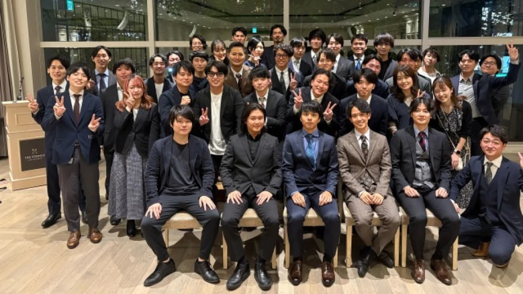 急成長ベンチャーで仲間と挑戦！実践で営業力を磨く法人営業インターン - 株式会社estraの長期・有給インターンシップ
