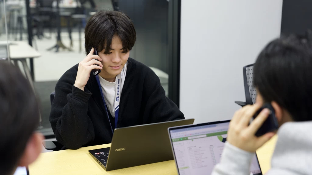 【190名突破のSNS最大手ベンチャー】インフルエンサーを目指す方のスクール提案営業インターン