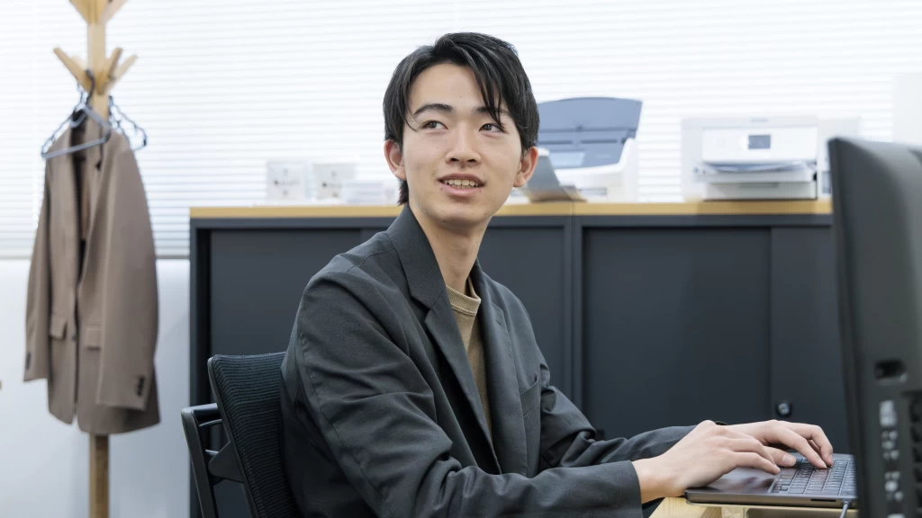 【全学年・未経験OK】安定成長の会津大学発AIベンチャーで企業のDXを推進する長期インターン