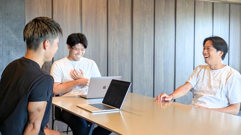 【時給1500円・週3～OK】就活で語れるガクチカを。SaaSプロダクトの営業を通して圧倒的成長をしよう！