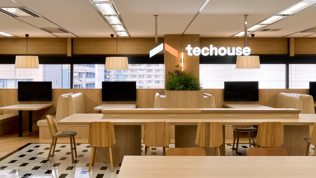 【人事採用担当 】新卒採用立ち上げメンバー募集！上場直前期のITベンチャーで一連の人事採用業務《採用広報→応募獲得→選考/面接→組織運営》をお任せします