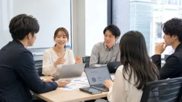 株式会社Phenixの事務/アシスタントインターン東京都