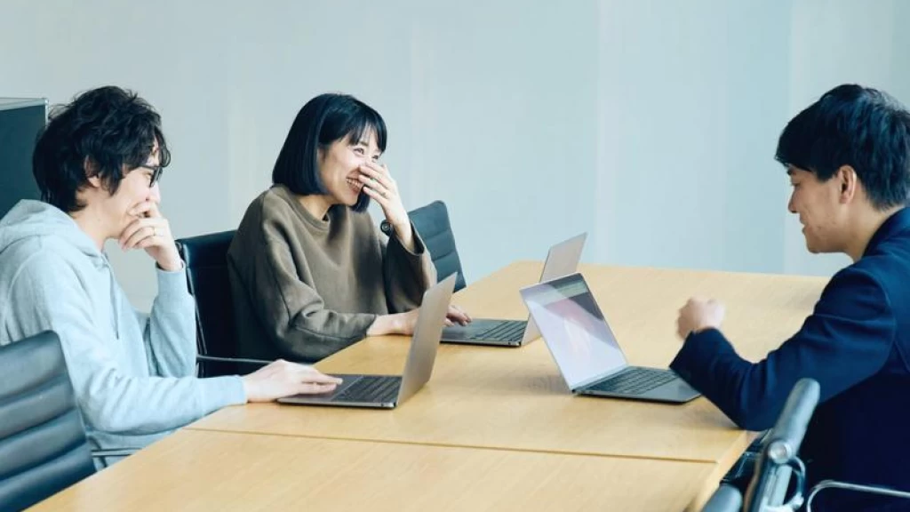 DeNAや博報堂出身スタートアップでAIをフル活用しながら成長できる電話セールス（スクール説明会営業）で成長！短時間勤務で月25万円以上も