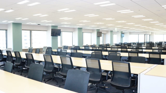株式会社ブリッジワンのマーケティングインターン東京都