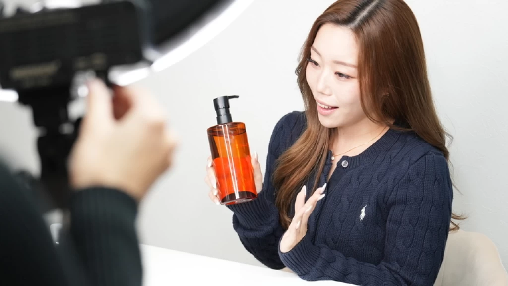 【SNS好き必見・未経験フルリモート可】TikTokライブ配信インターン｜成果が収入に直結！