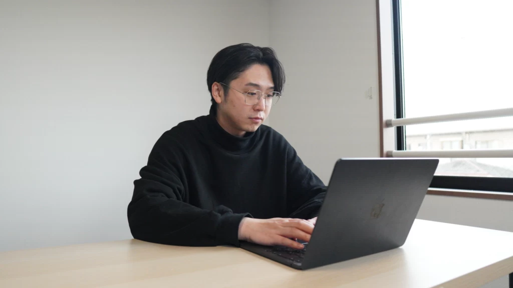 【代表直下/圧倒的に成長したい学生限定/大手メガベン・外資系内定者多数】完全未経験スキル0でも成長できる環境/SNS×採用の新規事業/土日祝歓迎◎