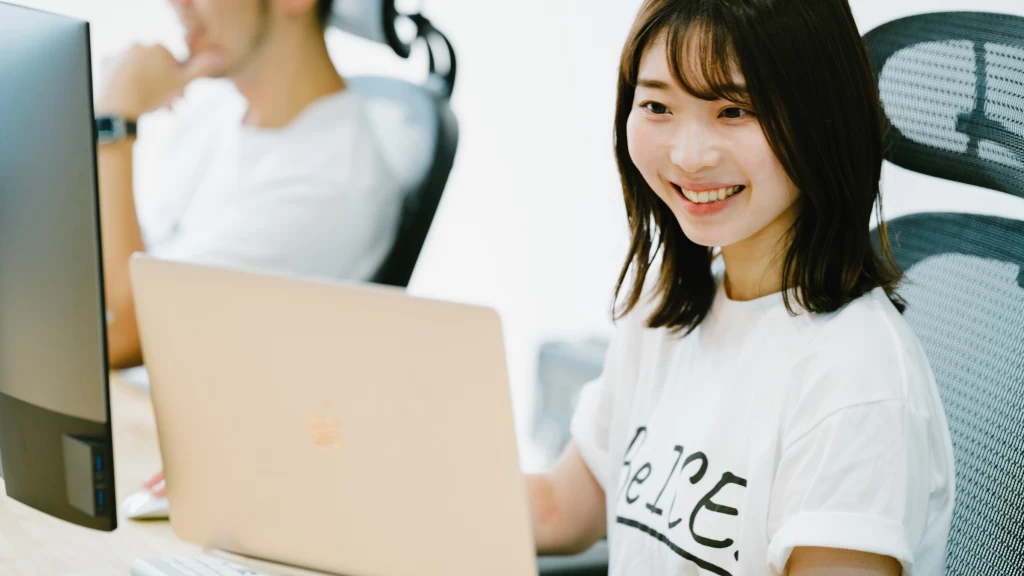 【サイバーエージェント／リクルート／メルカリ出身】メンバーと働くインターン