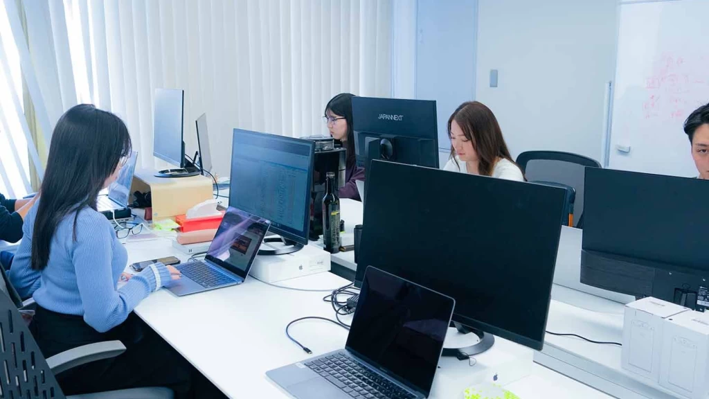 ”選ばれる側から”選ぶ側”へ「営業力」で差をつける長期インターン！