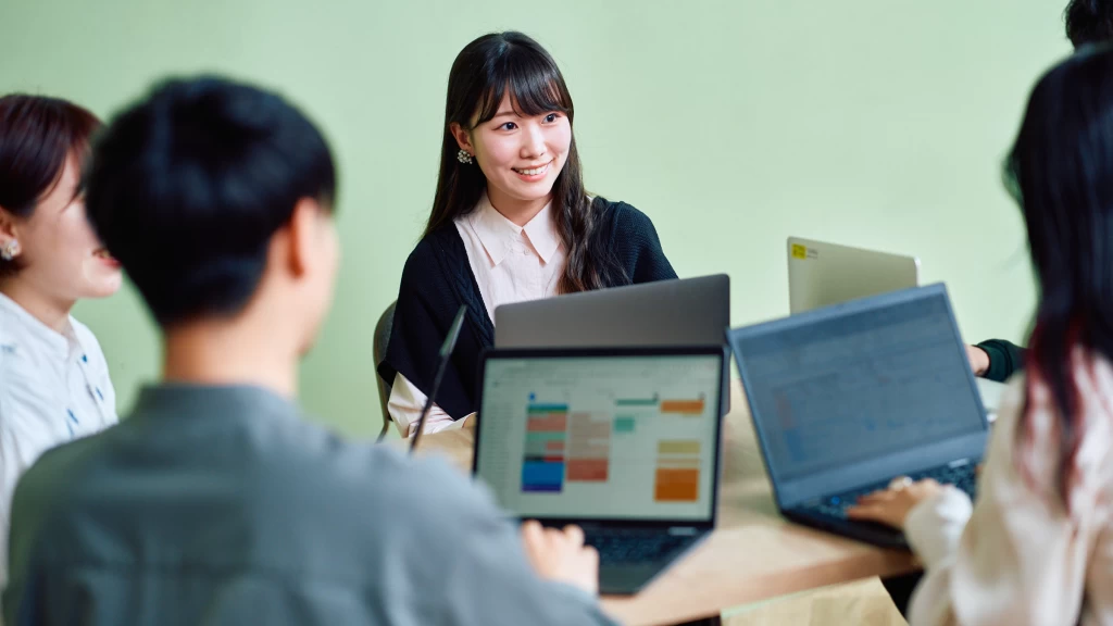 【未経験・2年生歓迎】出版・メディア業界に関心のある方必見！編集アシスタントインターン