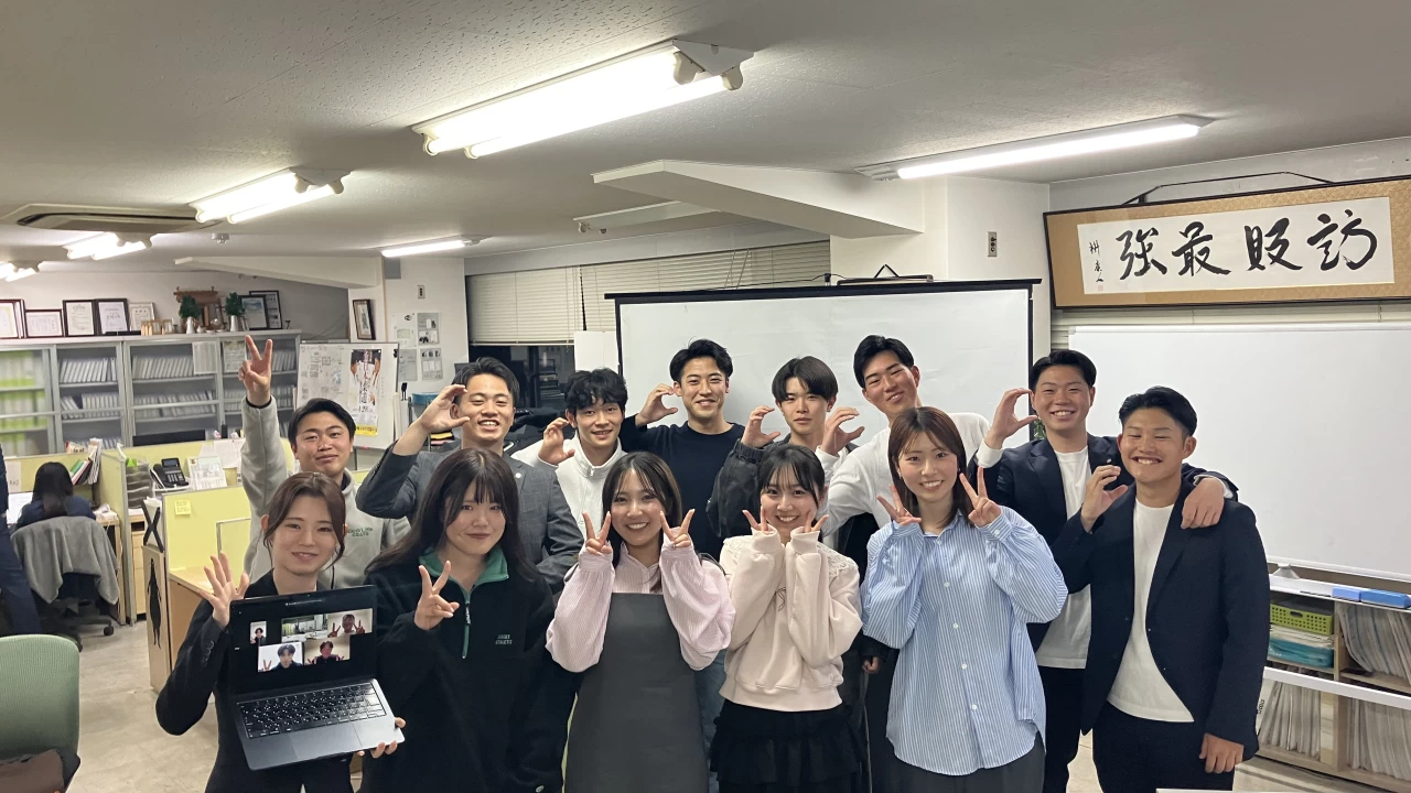 “就活に困らない”じゃない。“人生が変わる”インターン。