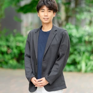 秋谷和佳