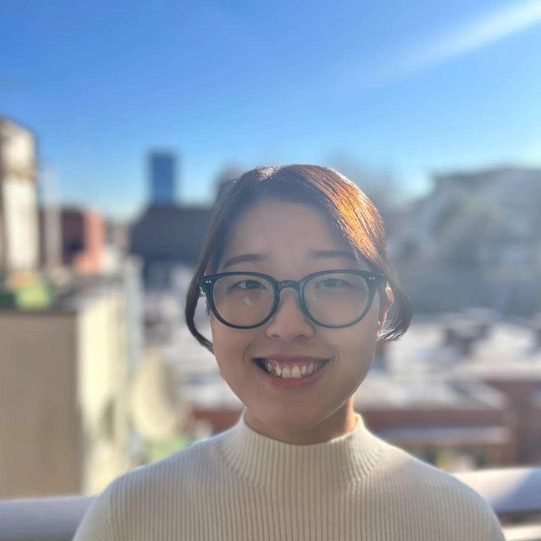鳥居史奈